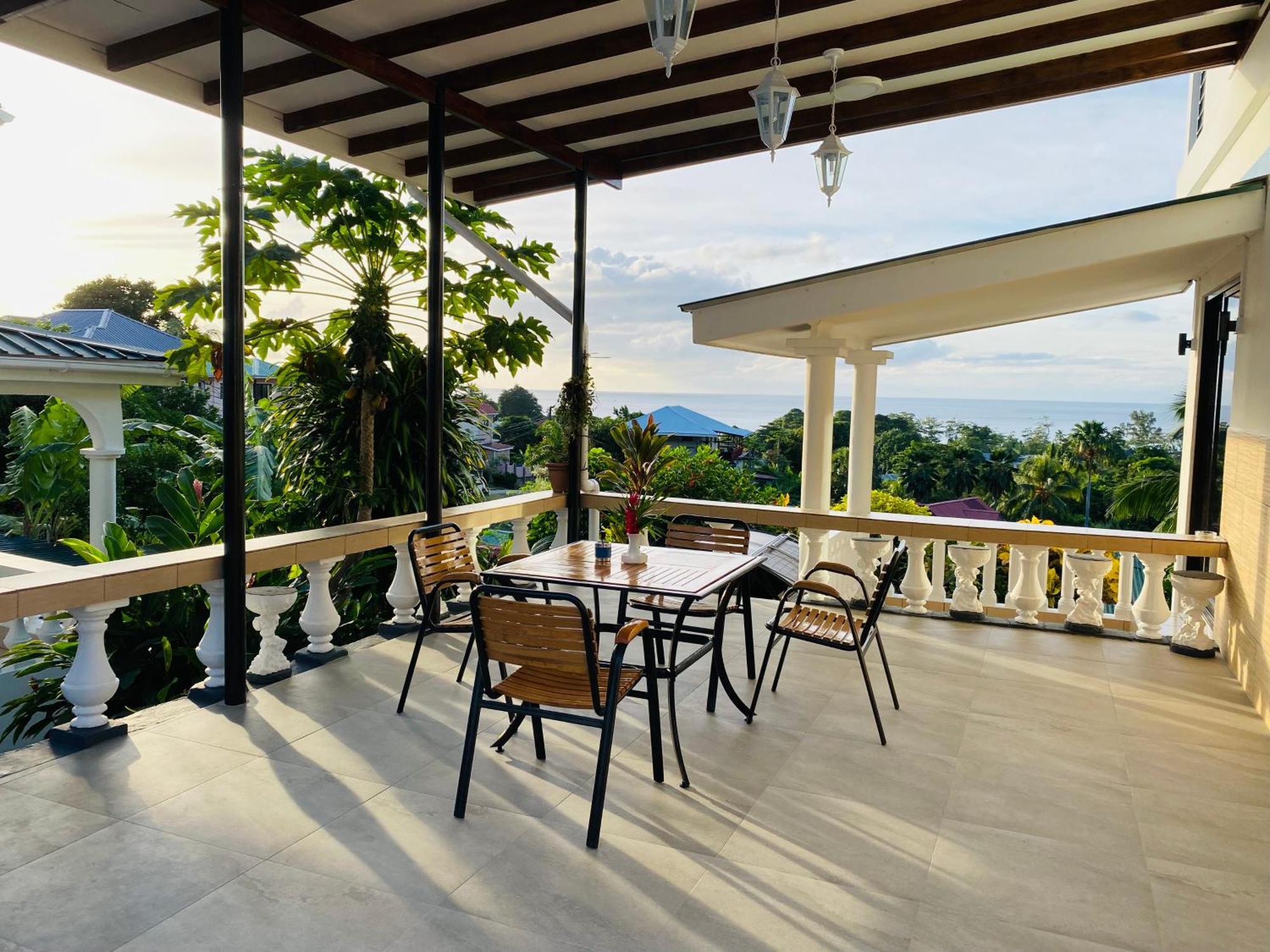 Oceanic View Apartments Бо-Валлон Экстерьер фото