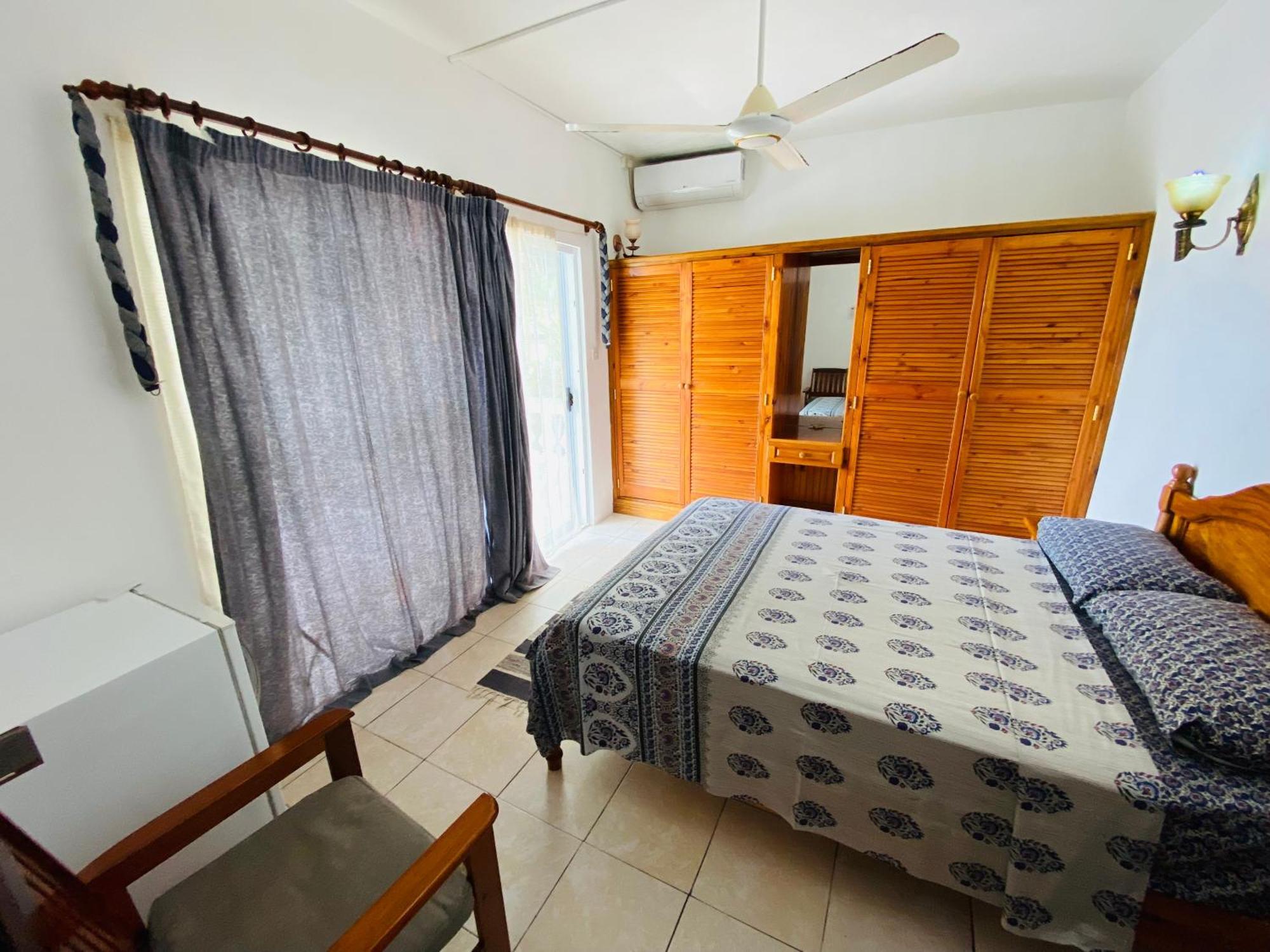 Oceanic View Apartments Бо-Валлон Экстерьер фото