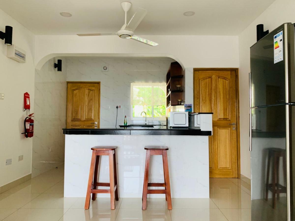 Oceanic View Apartments Бо-Валлон Экстерьер фото